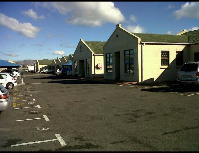 198M² FACTORY TO LET IN OTTERY